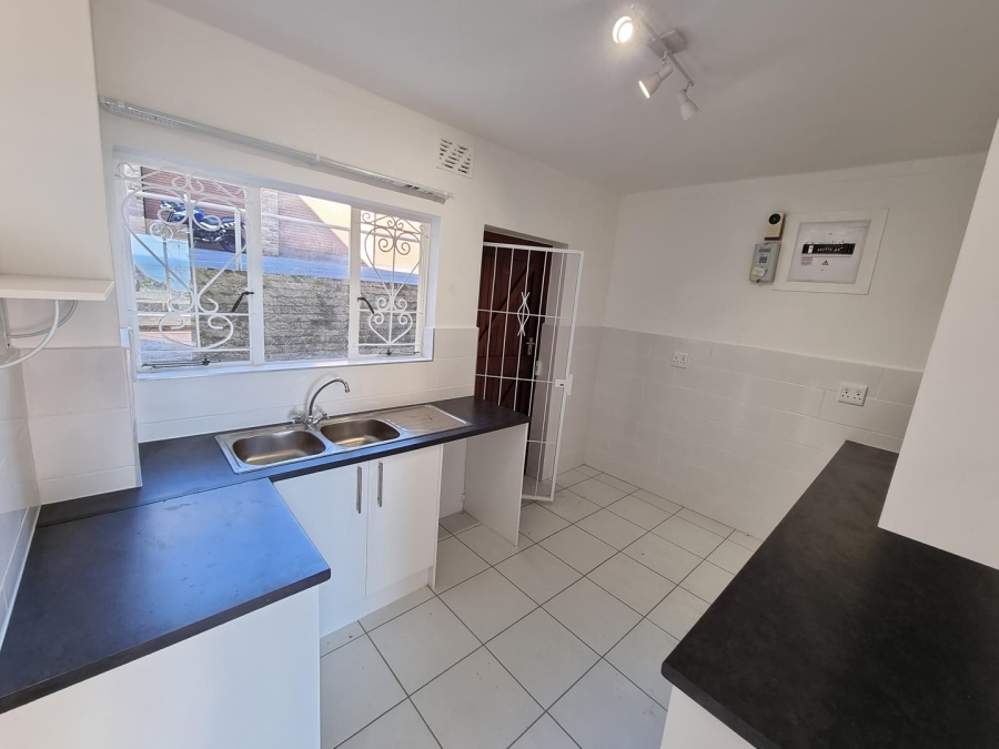 To Let 3 Bedroom Property for Rent in Camps Bay Western Cape